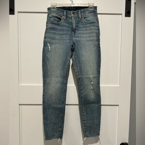 Lucky Brand mid rise skinny Ava